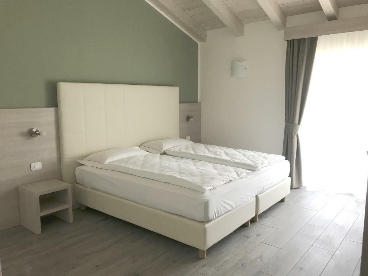 Maso Tobel Riva Del Garda Villa Ngoại thất bức ảnh